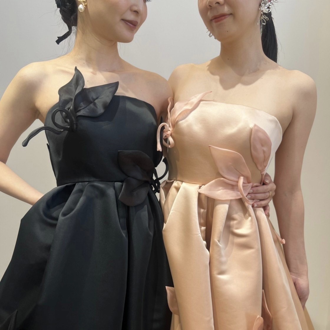 トリートドレッシング神戸店に入荷した日本初上陸ブランド、THE 2ND SKIN CO(ザ セカンド スキン コ)の新作カラードレスをご紹介させていただきます