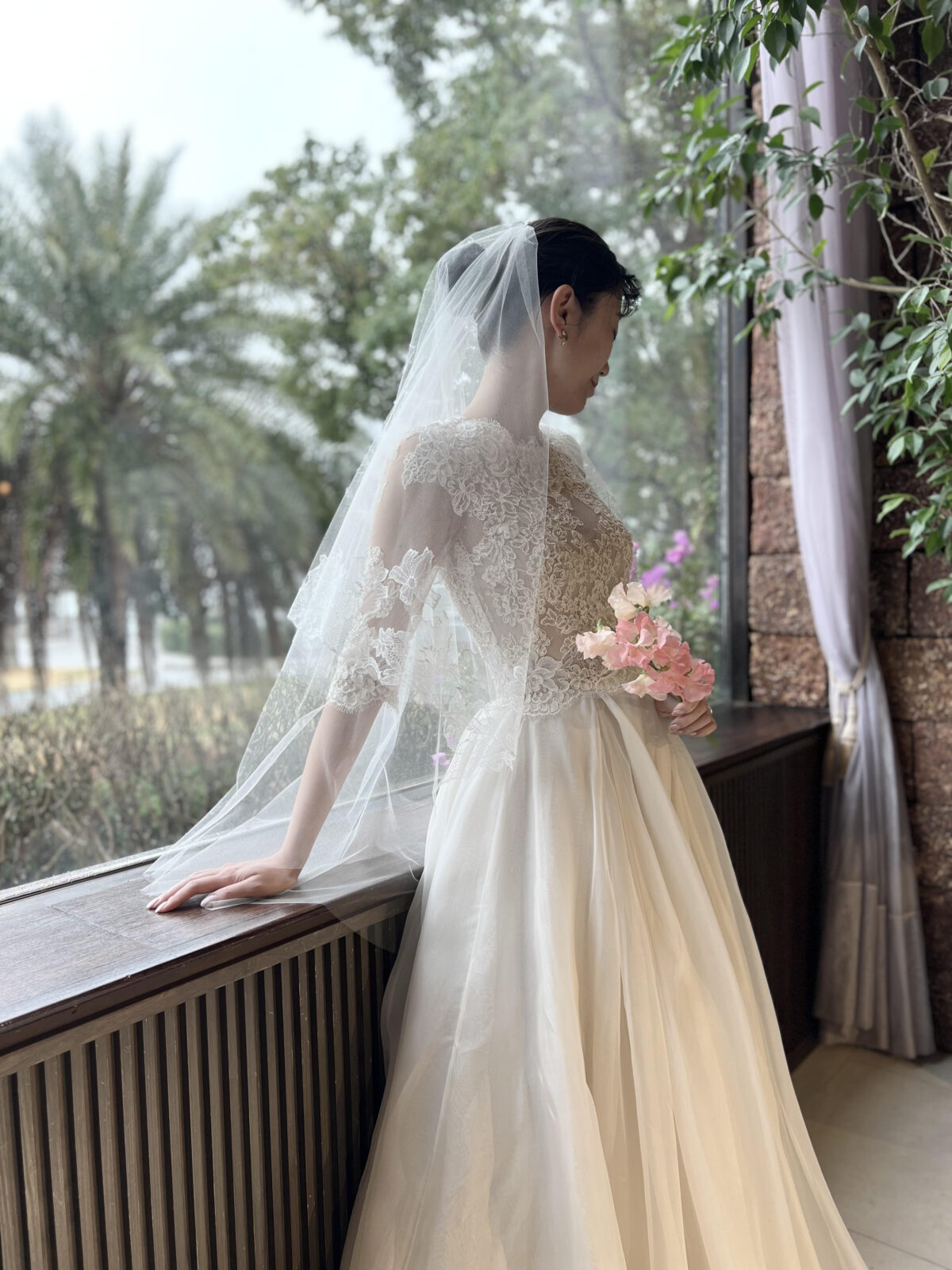 Monique Lhuillier BLISS（モニーク ルイリエ ブリス）のオーダードレスをご紹介いたします